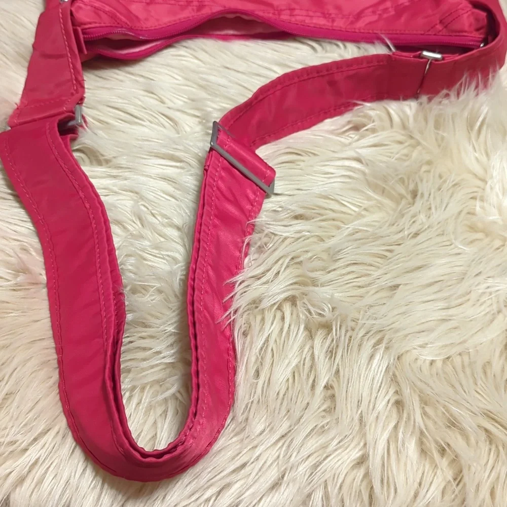 LUG PINK RASPBERRY LARGE CABLE CAR SHOULDER BAG PURSE TOTE - Picture 15 of 15